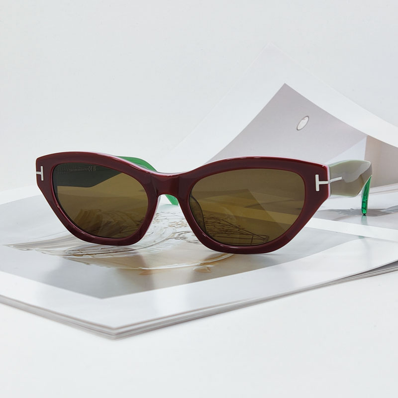 1435 - ���� TOM FORD �����