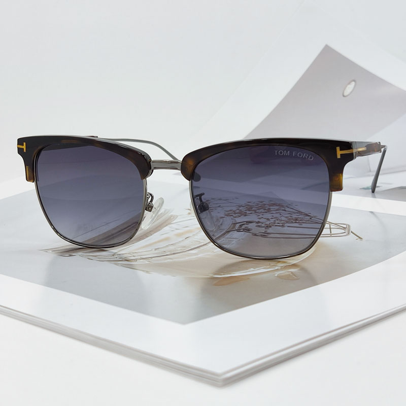 1456 - ���� TOM FORD �����