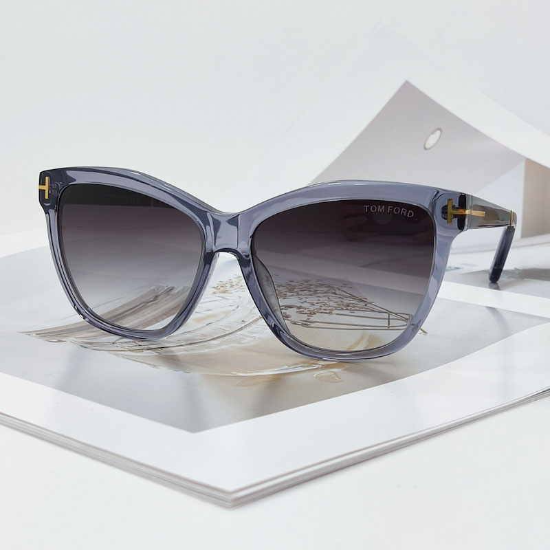 1458 - ���� TOM FORD �����