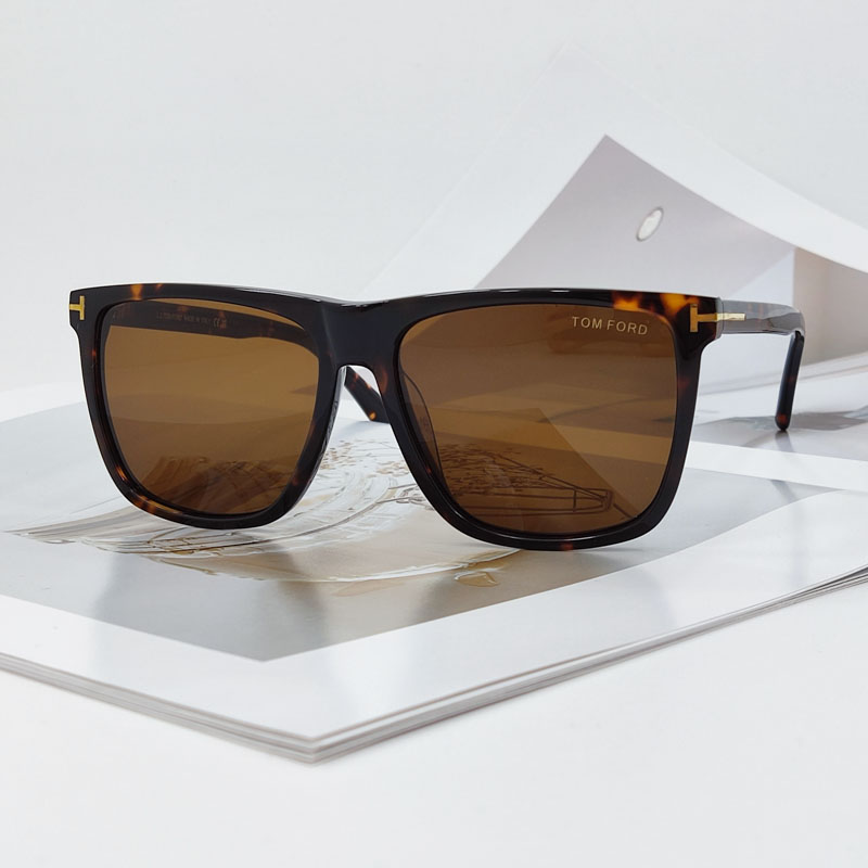 1465 - ���� TOM FORD �����