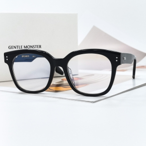 1558 - ���� GENTLE MONSTER �����