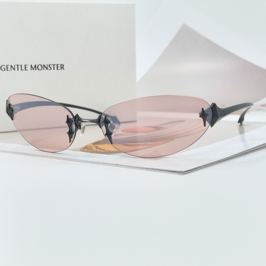 1562 - ���� GENTLE MONSTER �����