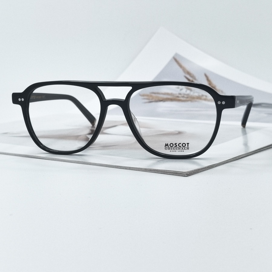1720 - ���� MOSCOT �����
