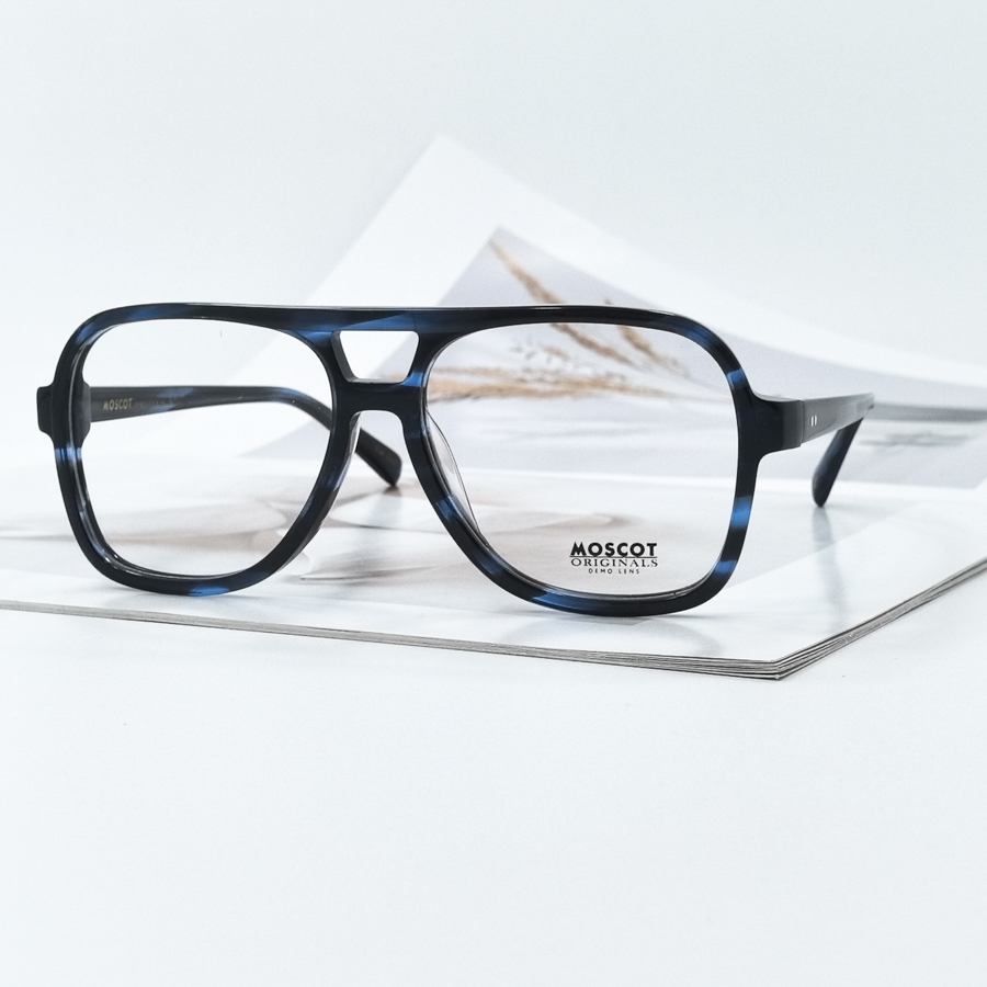 1723 - ���� MOSCOT �����
