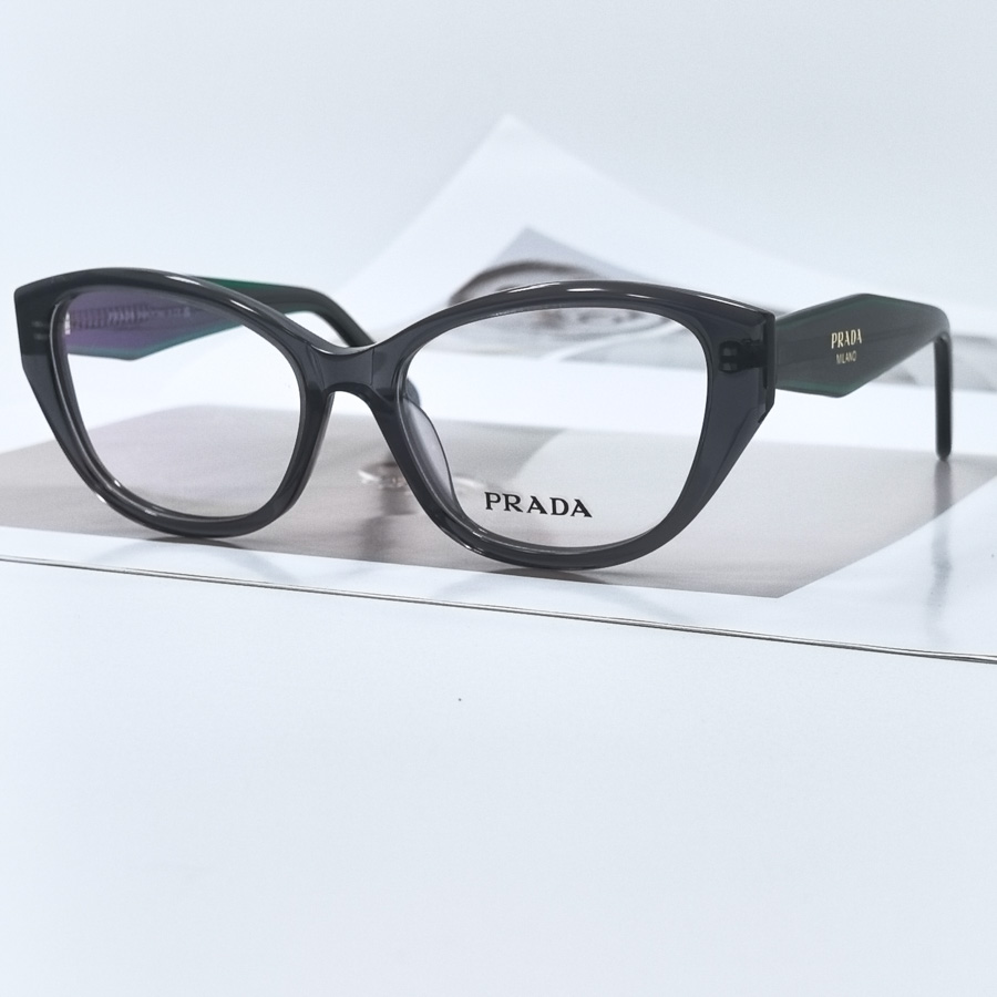 1747 - ���� PRADA �����