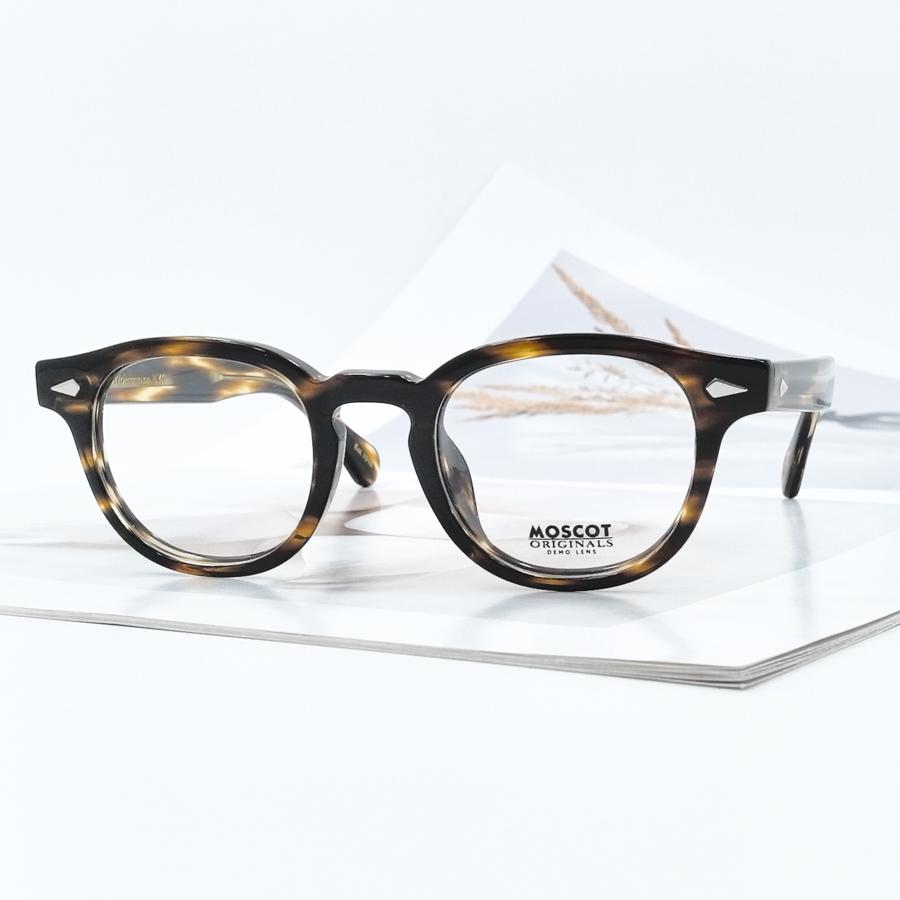 1756 - ���� MOSCOT �����