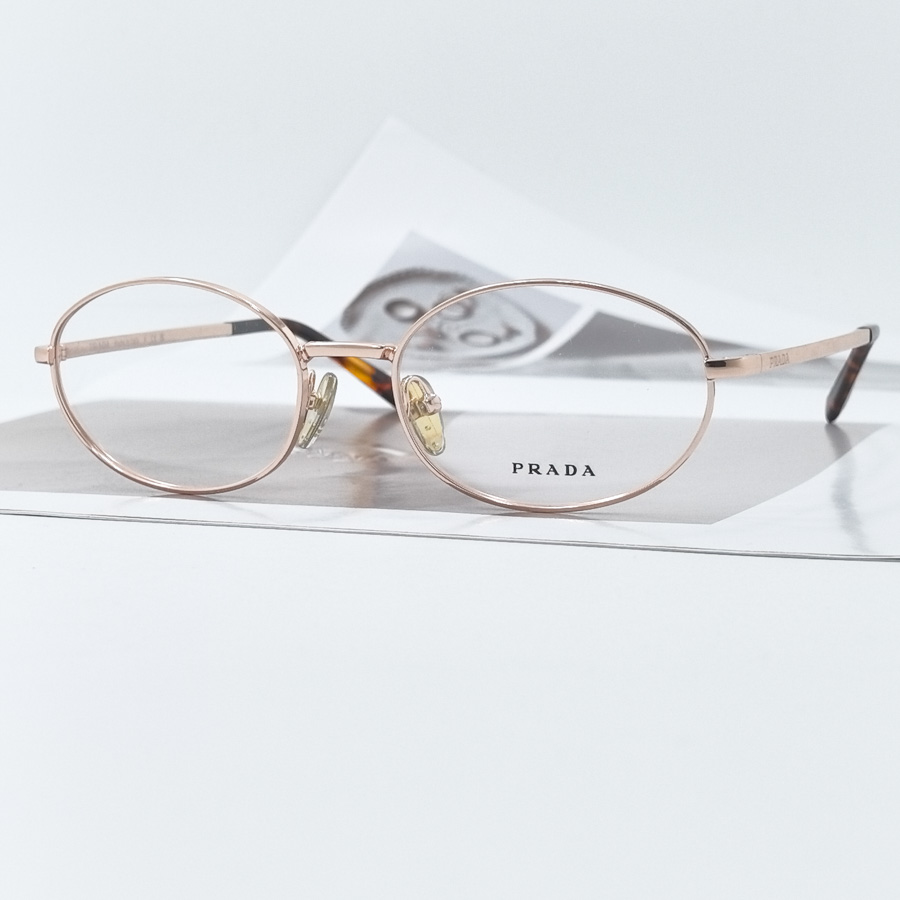 1780 - ���� PRADA �����