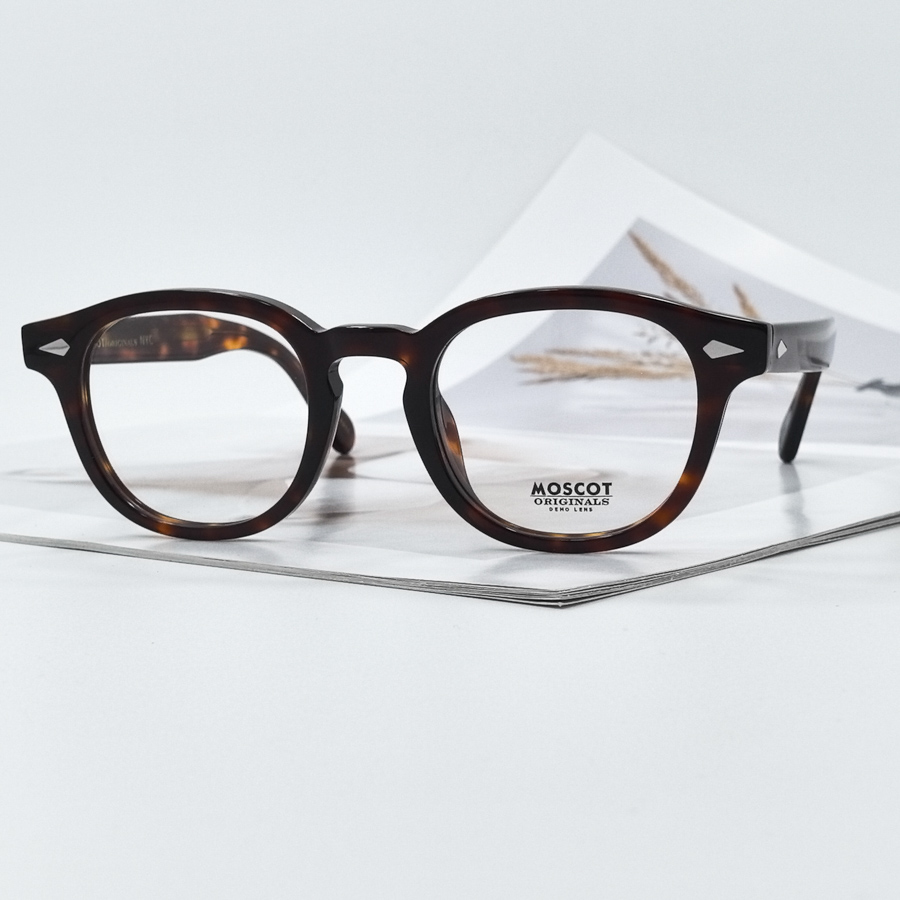 1789 - ���� MOSCOT �����
