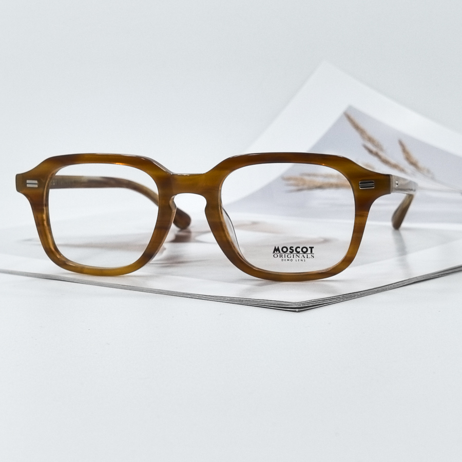 1795 - ���� MOSCOT �����