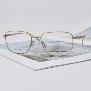 907 - ���� PORSCHE DESIGN �����
