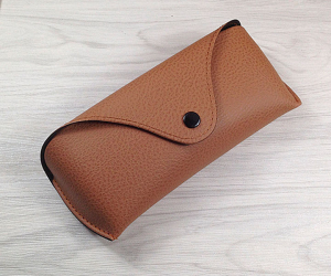 ��. 50 ��. ������ ���������� �� ������ (��� Ray Ban). �������� ��������. � ������� �����.